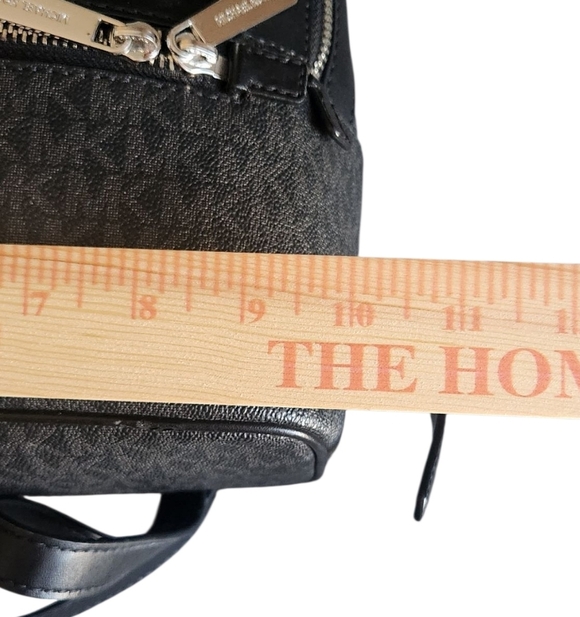 Michael Kors Kenly Medium Bagpack - Picture 7 of 8